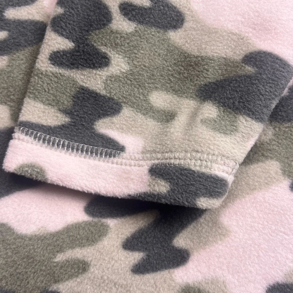 GIRLS CHILDREN’S PLACE CAMO FLEECE PULLOVER GUC SIZE L 10/12